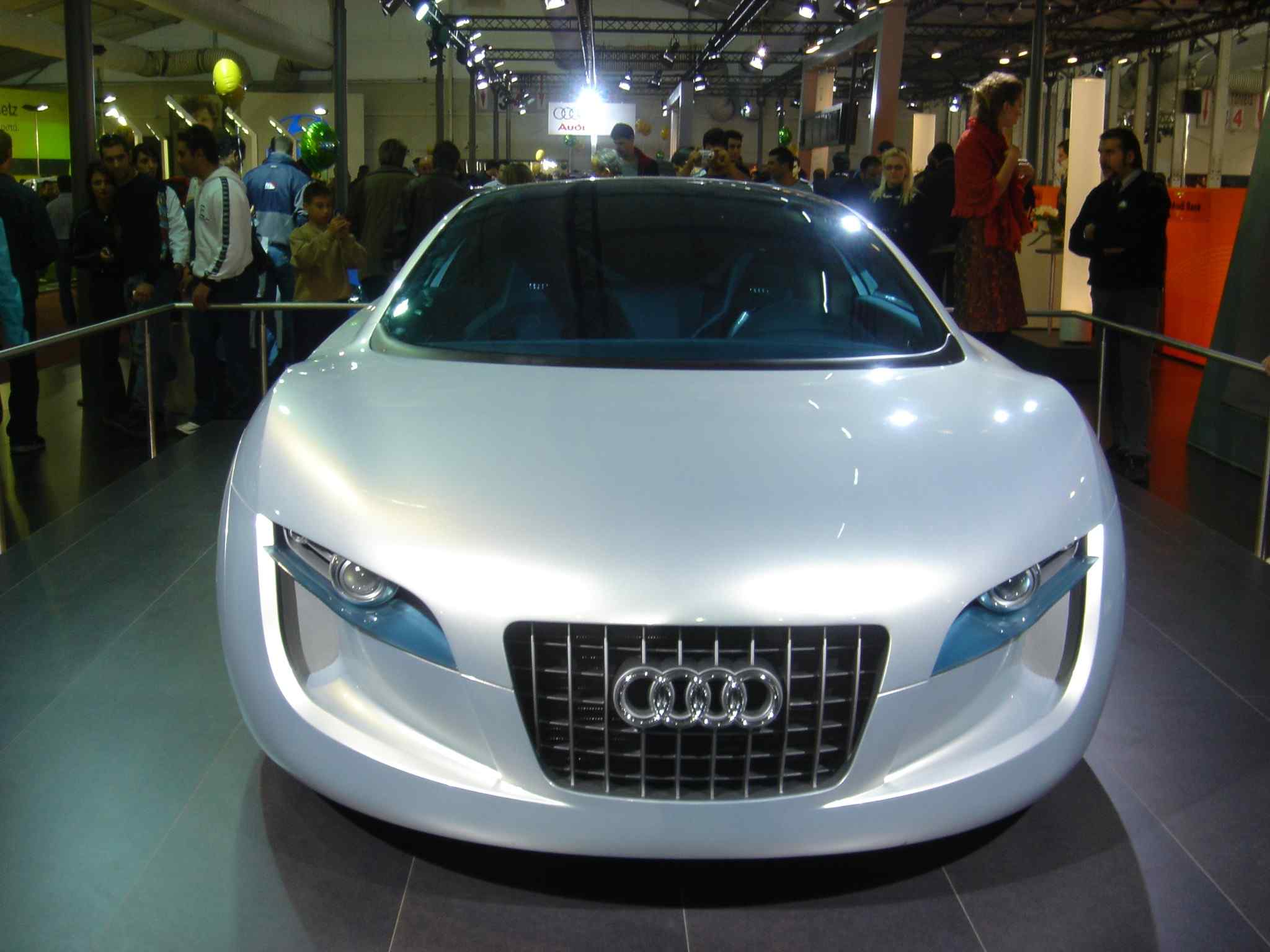 Audi RSQ